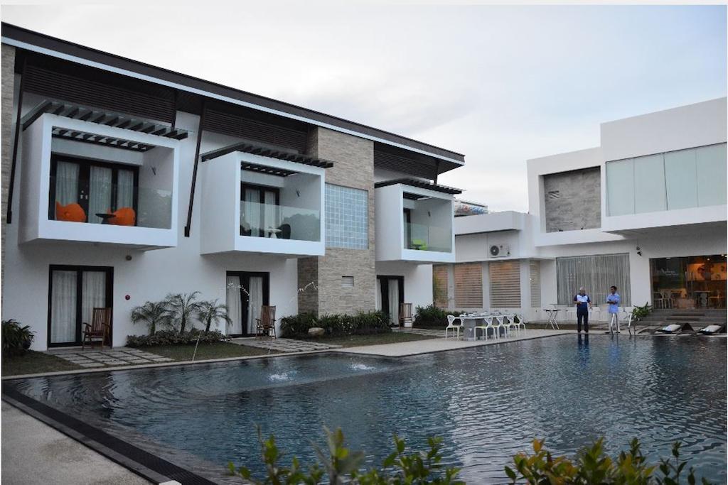 วัน มานาโล เพลส Hotel Puerto Princesa ภายนอก รูปภาพ