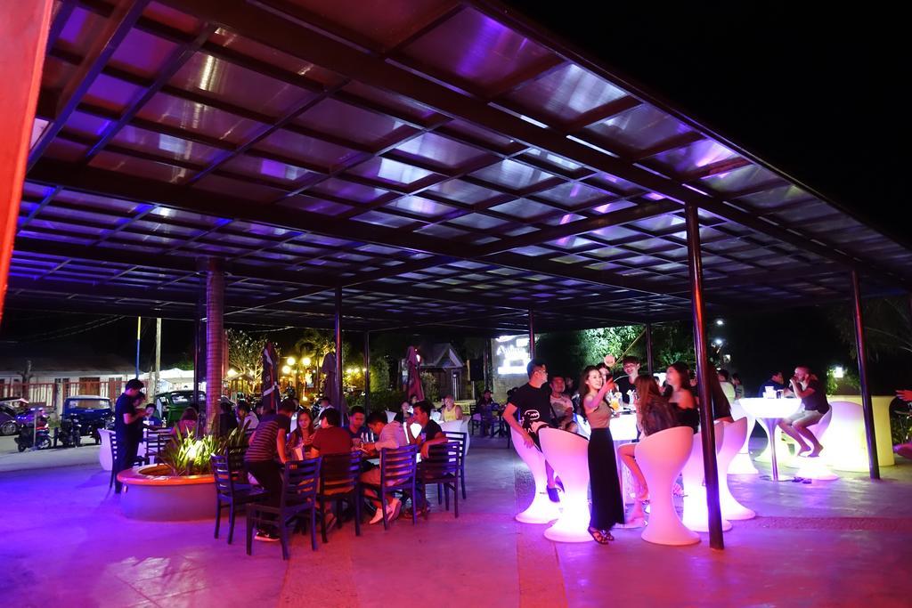 วัน มานาโล เพลส Hotel Puerto Princesa ภายนอก รูปภาพ