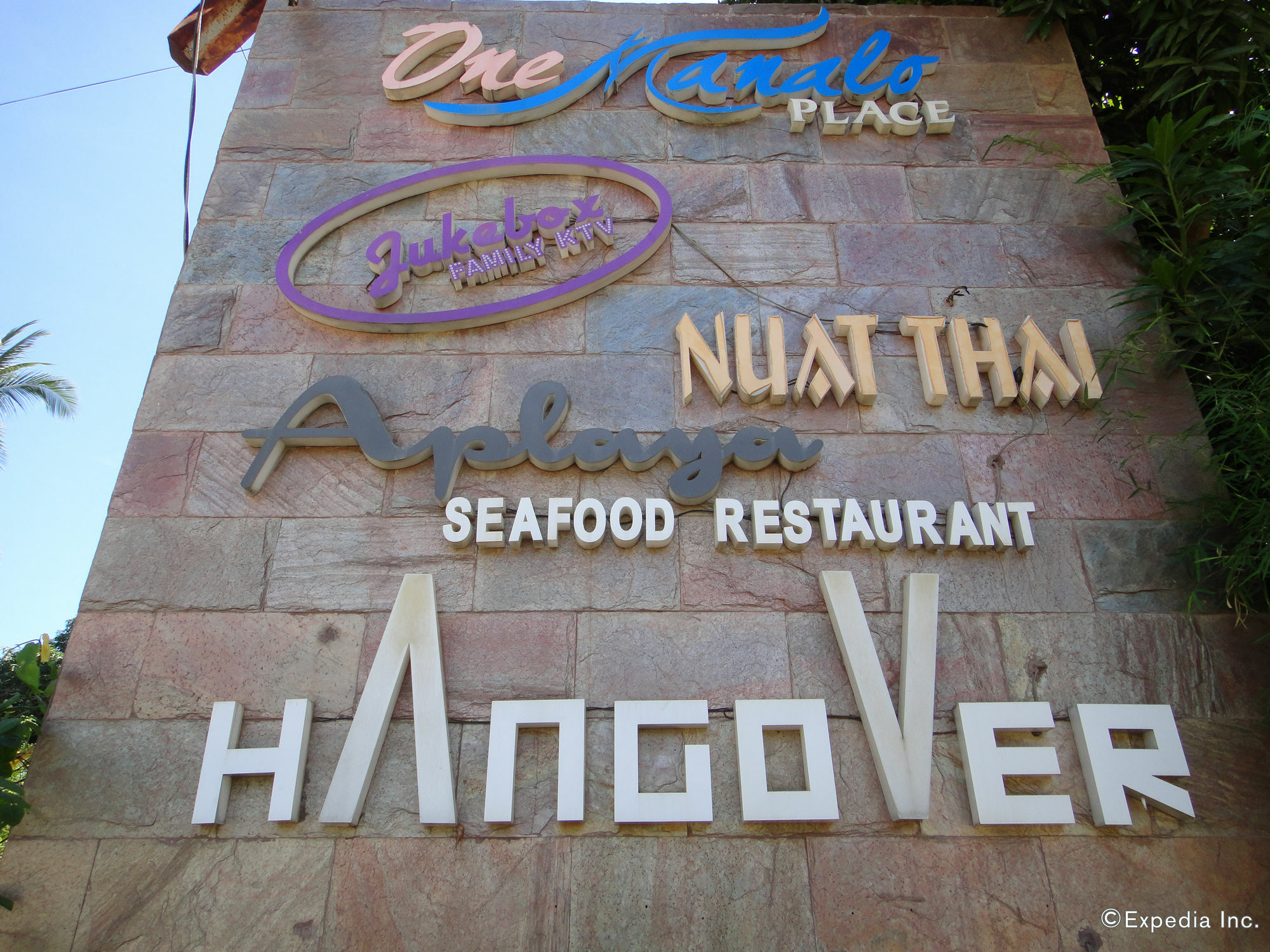 วัน มานาโล เพลส Hotel Puerto Princesa ภายนอก รูปภาพ